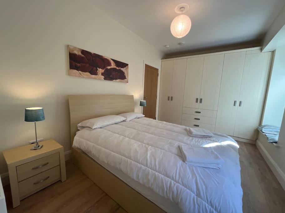 دبلن City Beach Gem 5 Adult Spaces Plus Child المظهر الخارجي الصورة